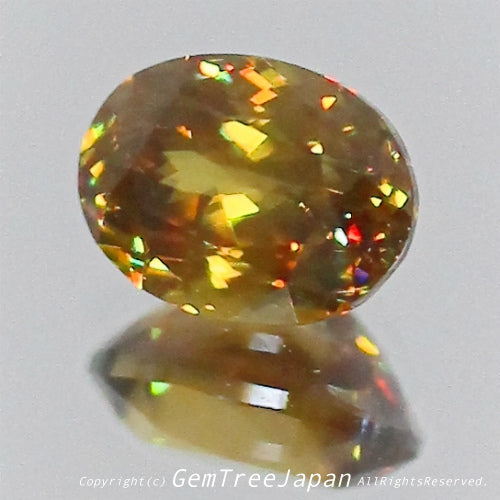 【4連休特別オークション出品】マダガスカル産スフェーン0.51ct(12/18)✨ピアっちゃん作品💎23日「12時34分終了」となります⏰