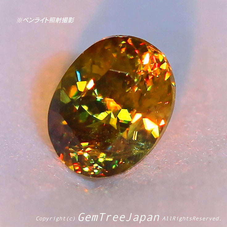 【ヤバい❗️シリーズ】チカチカファイヤー🔥マダガスカル産スフェーン0.55ct✨11/17夜Live配信商品⚡️ピアっちゃん作品💎