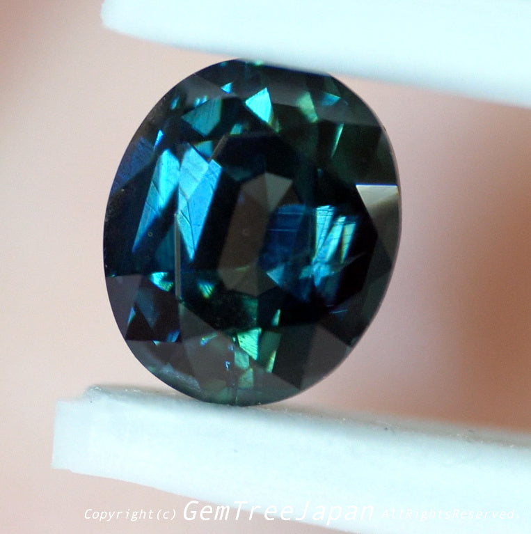 【SOLD OUT】超美色グリニッシュブルー✨非加熱サファイア0.651ct💎ピアッちゃん作品【お問合せ一番乗り特価】