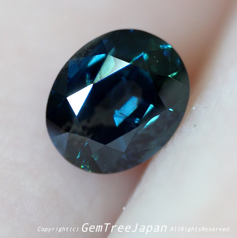 【SOLD OUT】超美色グリニッシュブルー✨非加熱サファイア0.651ct💎ピアッちゃん作品【お問合せ一番乗り特価】