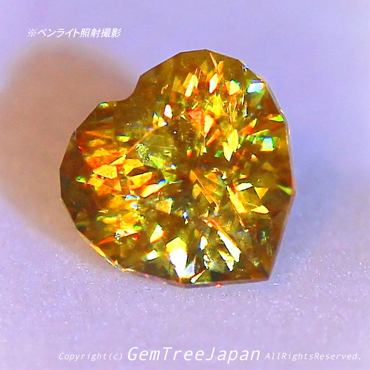 『2個ぽっきり』“ファンシーハート”のマダガスカルスフェーン💎こちらは0.66ctです✨11/16Live配信⚡️ピアっちゃん作品