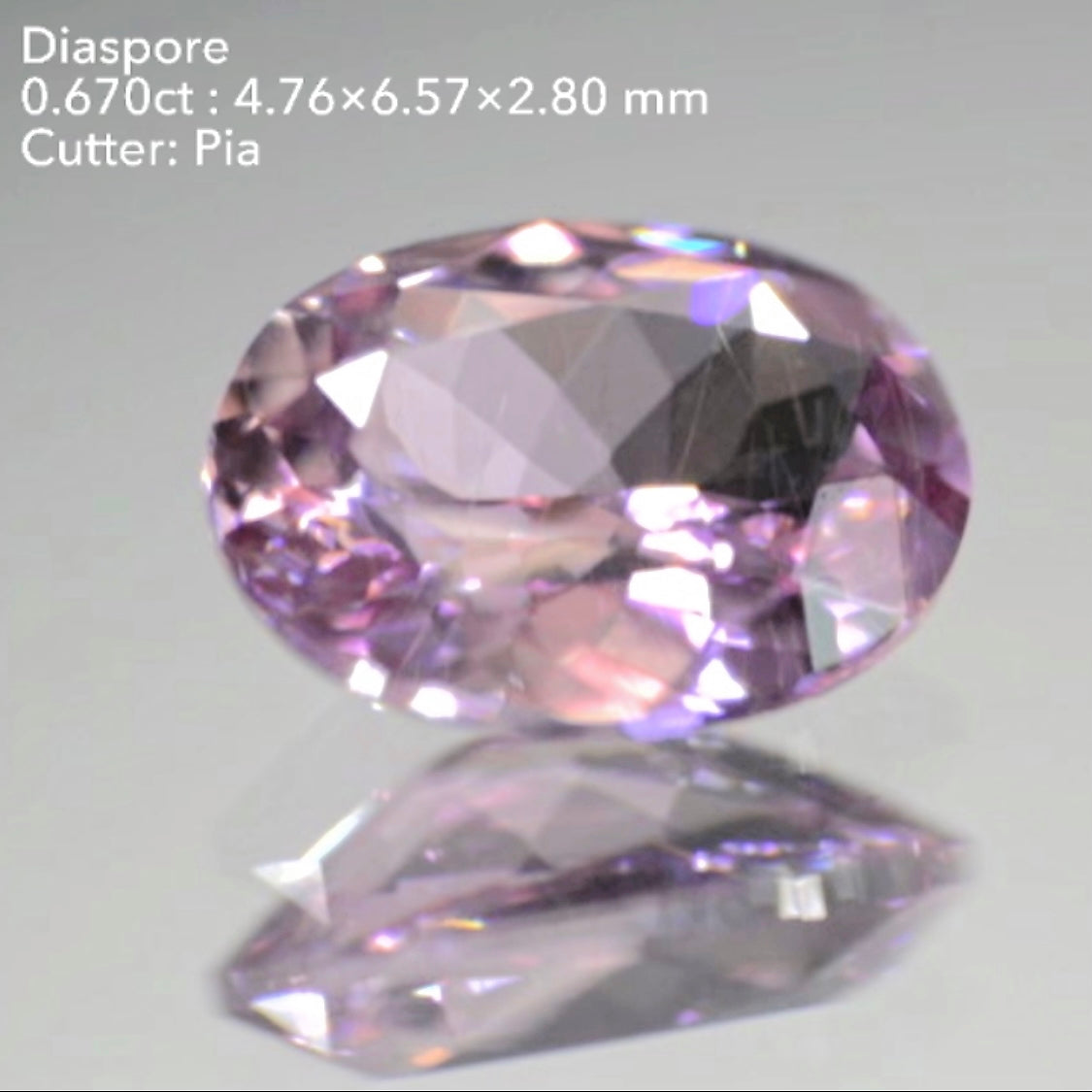 美色の中に隠れた「針インクル」が綺麗✨パープルピンクダイアスポア0.670ct★ピアッちゃん作品