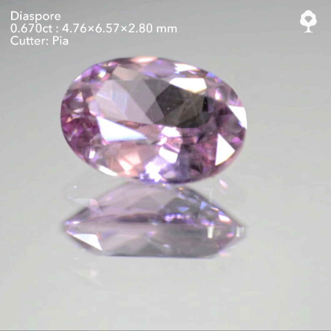 美色の中に隠れた「針インクル」が綺麗✨パープルピンクダイアスポア0.670ct★ピアッちゃん作品