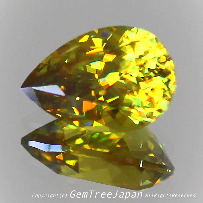これぞ“GTQスフェーン”💎🌳マダガスカル産0.72ct✨ GemTreeJapan花火大会🎇 ピアっちゃん作品💎