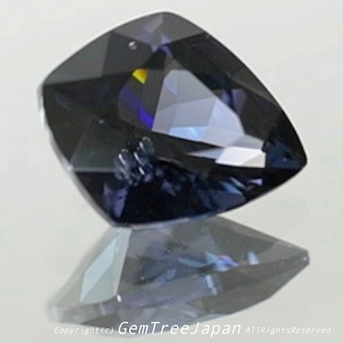 印象的な形と色合い✨バイオレティッシュブルースピネル0.766ct💎レイちゃん作品【6/27LIVE配信】