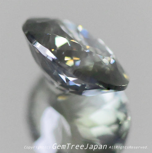 なんとも渋カッコいい輝き✨タンザニア産非加熱サファイア0.777ct💎ピアっちゃん作品👍