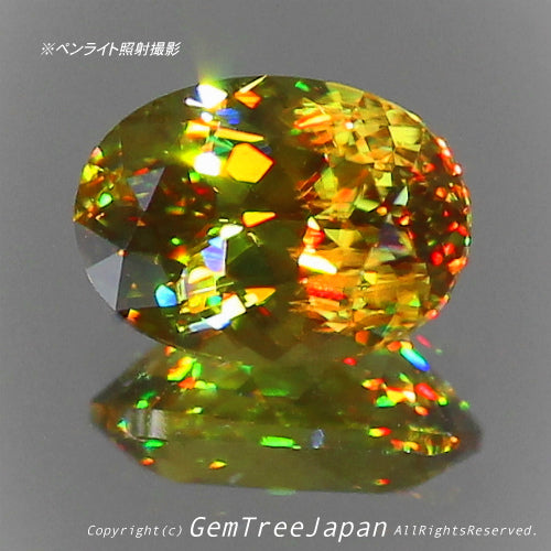 これぞ“GTQスフェーン”💎🌳マダガスカル産0.78ct(7/7)✨ 今夜もGemTreeJapan花火大会🎇 ピアっちゃん作品💎