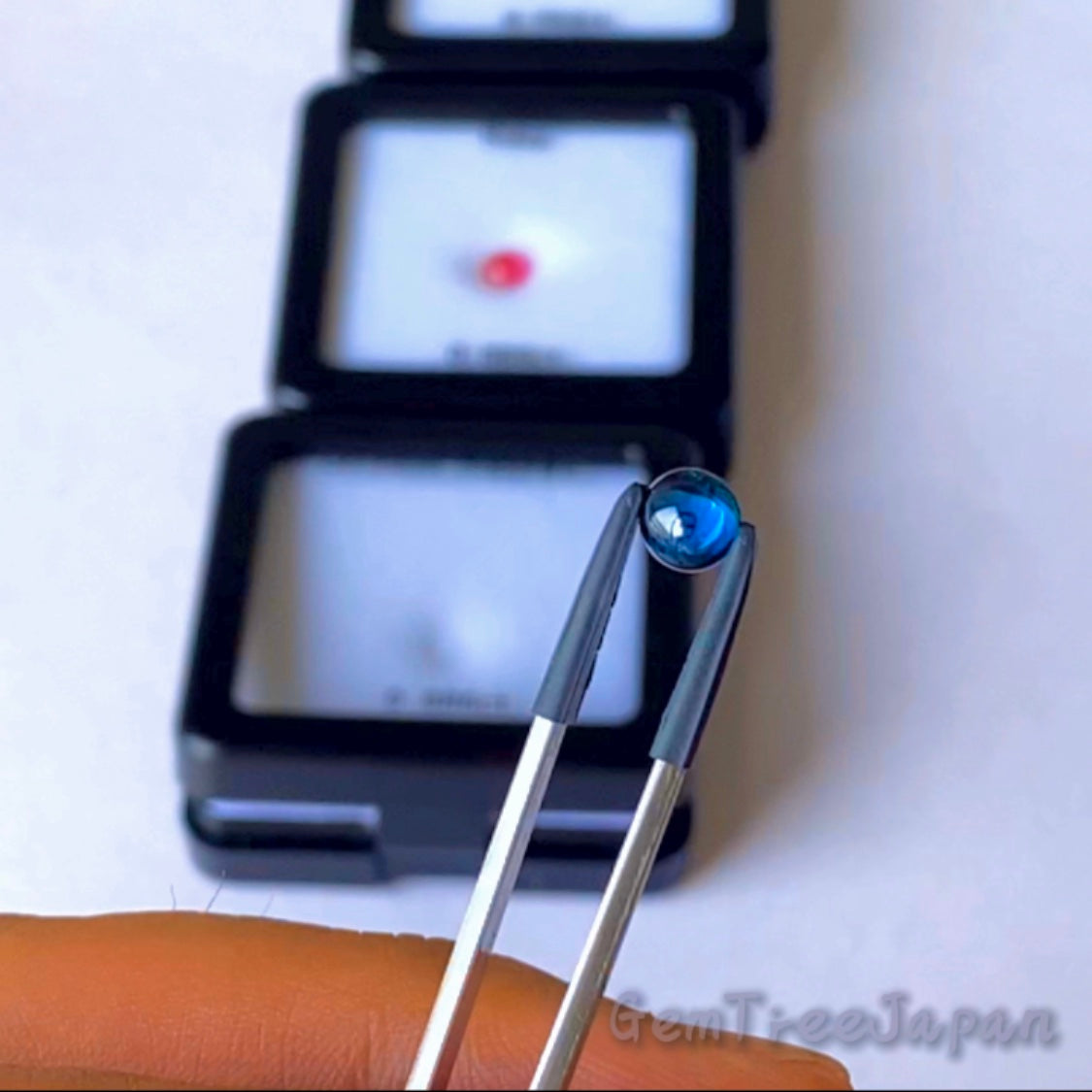 マダガスカル産非加熱サファイア0.886ct💎社長夫妻作品のカボションシリーズ✨