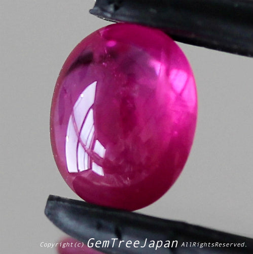 こちらは【0.888ct】✨“ビルマ産カボションルビー”特集🔮全てツヤツヤに仕上がった価値あるデンちゃん作品👍