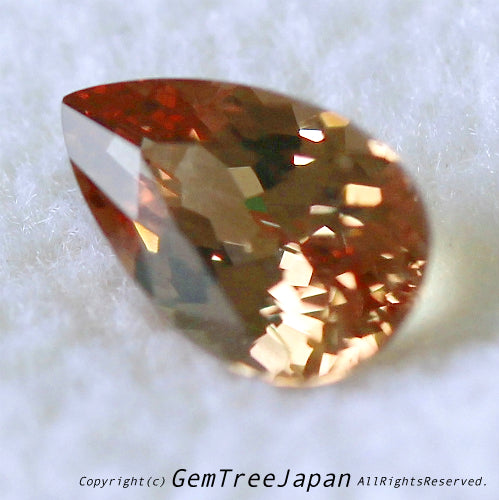 透明キラキラなカラーチェンジガーネット0.90ct