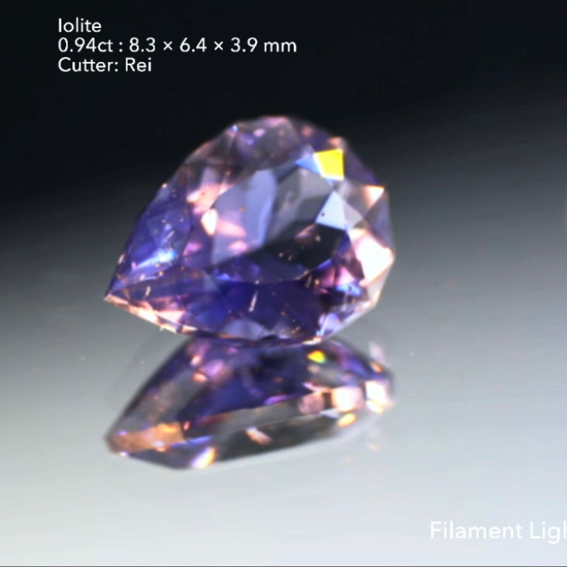 肉眼では見えない“そばかすインクル”が可愛いファンシーペアシェイプ✨アイオライト0.94ct💎レイちゃん作品👍GTJ名物【HPオークション】こちらはクーポンはごめんなさい🙏