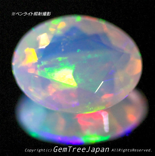 綺麗なフラッシュ遊色✨カット石のエチオピアオパール0.97ct