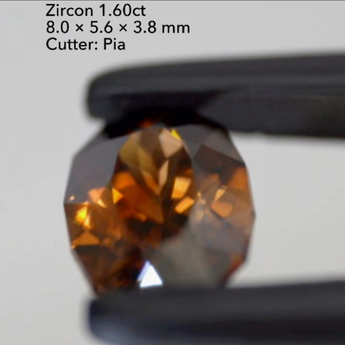 煌めくチョコレートカラー✨ファンシーオーバルジルコン1.60ct💎ピアッちゃん作品👍GTJ名物【HPオークション】こちらはクーポンはごめんなさい🙏