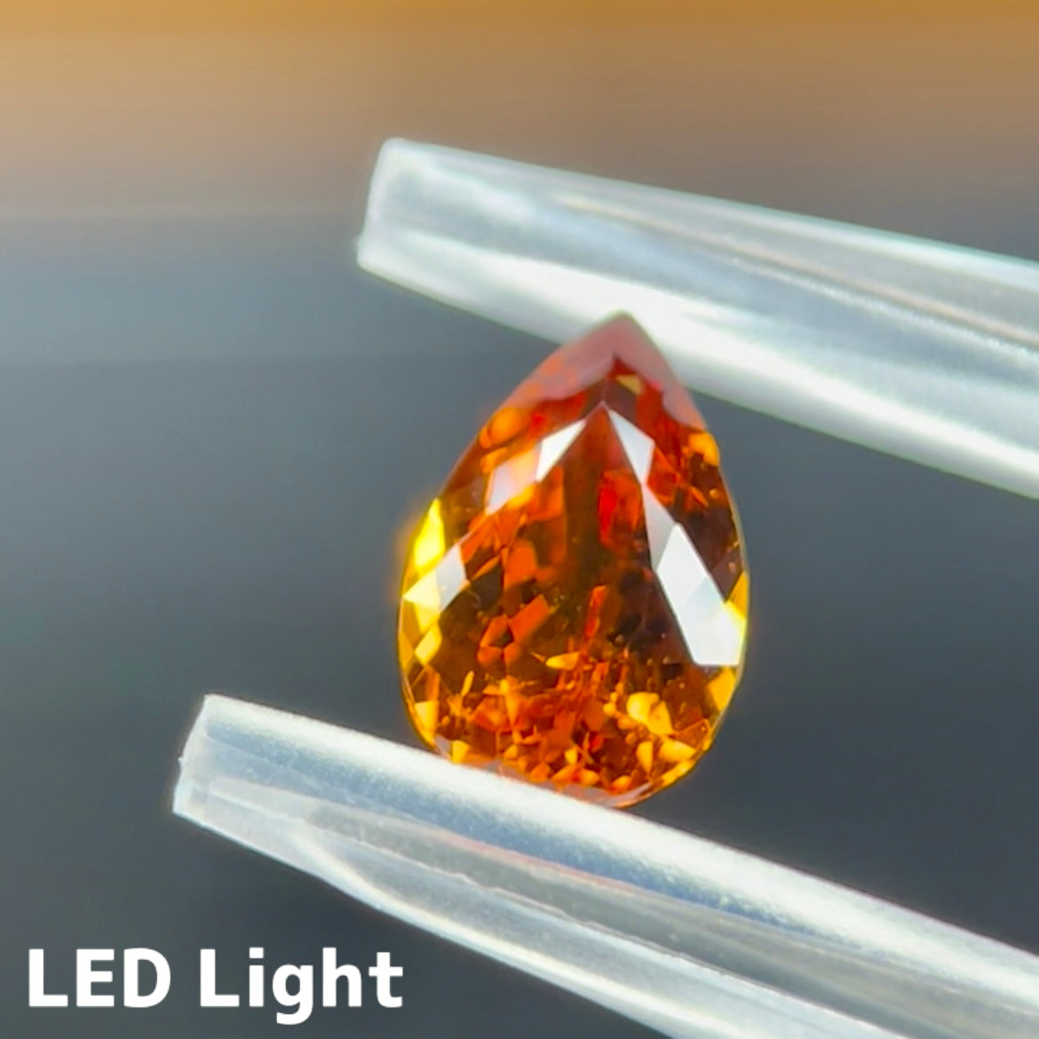 【お客様専用ページ】スペサタイトガーネット 0.98 ct、ルースケース小5個