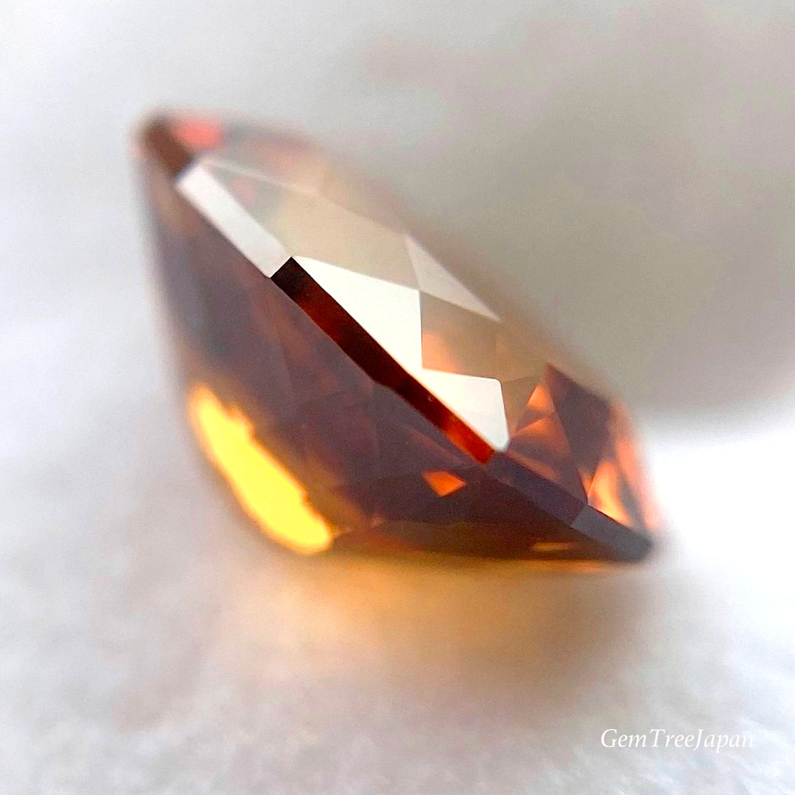 美しき「オレンジゴールド」の煌めき✨ファンシーカットジルコン 1.00ct💎 レイちゃん作品👍今なら『クーポン or ZB』のご利用もOK❗️