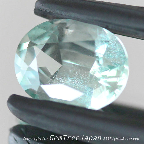 一体何色??一言で言うなら激レア色✨タンザニア産非加熱サファイア1.103ct💎今では貴重な“アディダス監督”作品👍