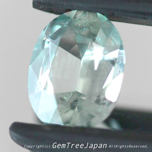 一体何色??一言で言うなら激レア色✨タンザニア産非加熱サファイア1.103ct💎今では貴重な“アディダス監督”作品👍