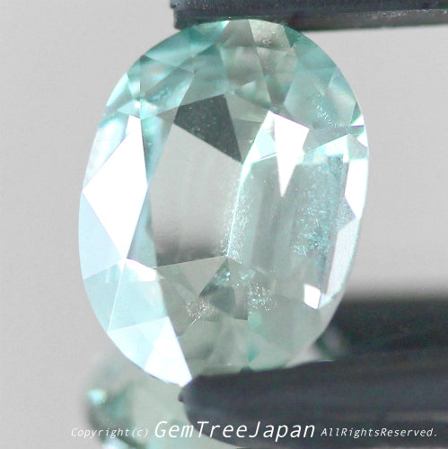 一体何色??一言で言うなら激レア色✨タンザニア産非加熱サファイア1.103ct💎今では貴重な“アディダス監督”作品👍