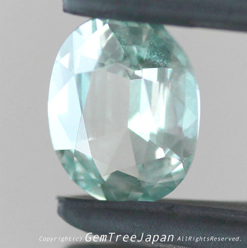 一体何色??一言で言うなら激レア色✨タンザニア産非加熱サファイア1.103ct💎今では貴重な“アディダス監督”作品👍