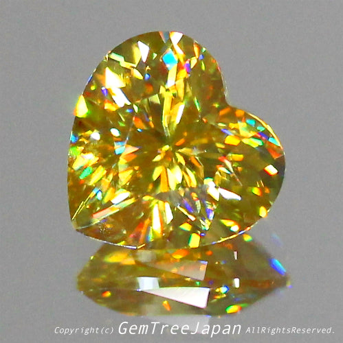 綺麗なハート1.10ct💛ハイレベルな万華鏡スフェーン✨✨✨この完成度の高さ「ヤバい」です❗️ピアっちゃんの凄腕さを感じます👍こちらは動画ナシです🙇