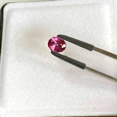 綺麗で貴重なオレンジピンク系マラヤガーネット(ウンバライト)1.143ct✨GemTreeLive特別企画💎&リニューアル前SALE🔮 ウンバトリオ3個おまとめ33%OFF❗️3色のマラヤをご紹介🎤サクッとお昼Live配信☀️"GemTreeLive⚡️"