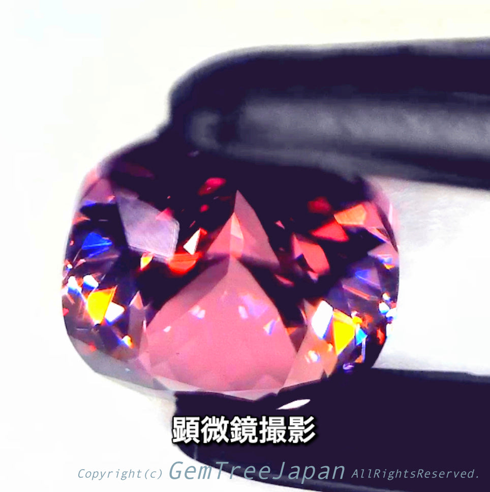 これはカナリ綺麗で面白い❗️タンザニア産スピネル1.190ct✨週末の夜なので『真夜中だけのタイムSALE⏰』を発動しちゃいます😏