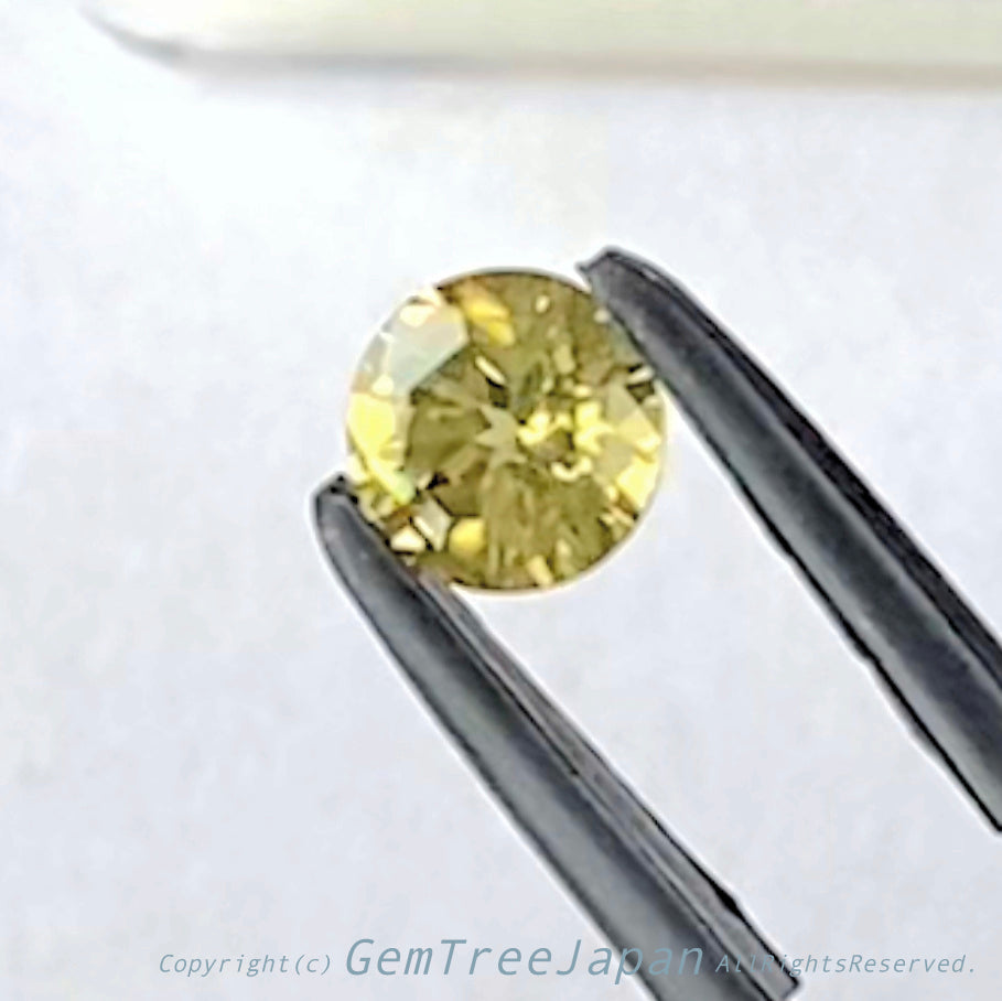 アディダス作👍神秘的な輝き✨グリニッシュゴールドジルコン1.26ct✨🌈