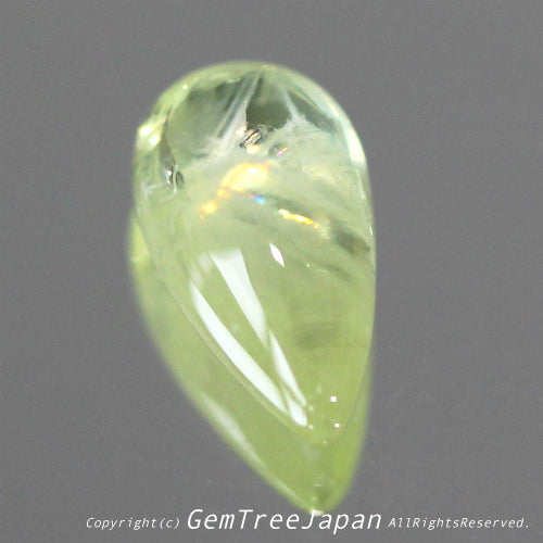 “目”は出ないけど“虹”が出ます🌈キャッツアイではないクリソベリル1.40ct✨イイ感じの雰囲気をお楽しみください😉こちらはナント!オークションでご紹介です❗️本日「22時22分終了」となります⏰
