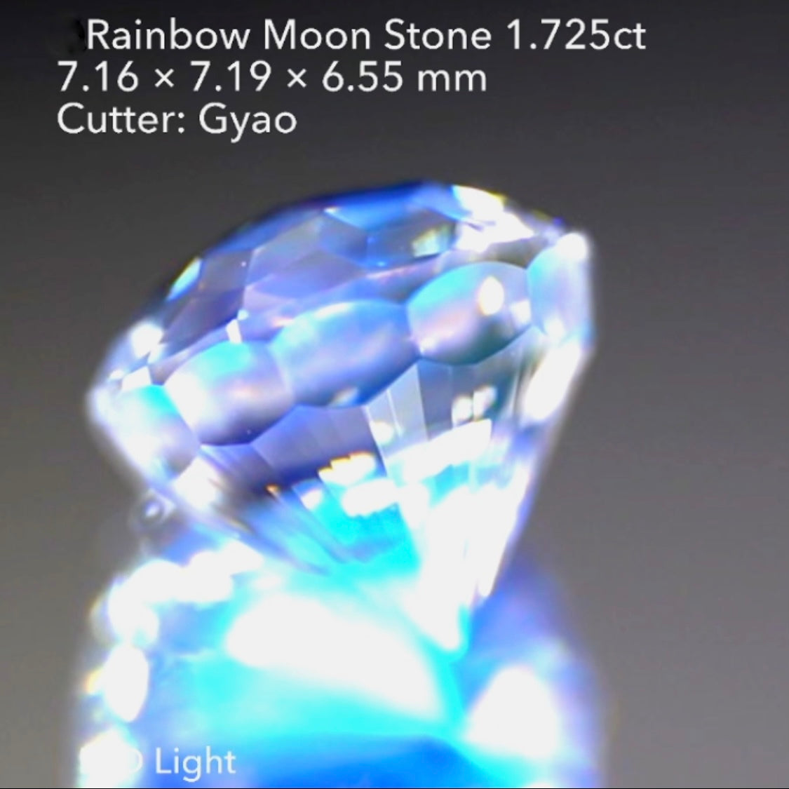 キューブ&新カットの融合👍全面が“A面”のレインボームーンストーン1.725ct✨11/15スタート〜12/15終了🤣 ゲオちゃん作品🎁