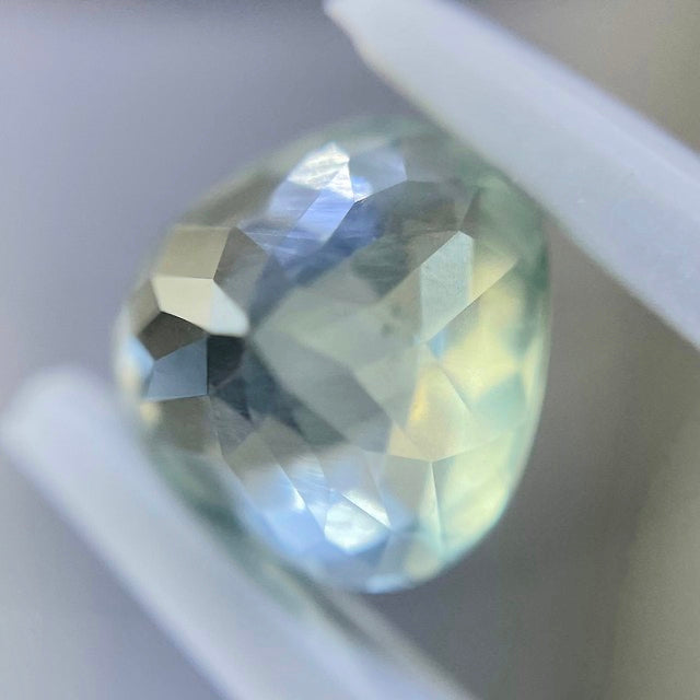 ついにチハルームにもキューブが登場❗️リンゴ型プレナイト1.736ct✨ゲオちゃん作品🎁お昼のチハルームでご紹介💖