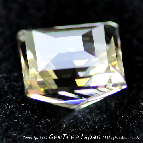 師匠作品“クラウン五段カット”ラブラドライト1.90ct💎