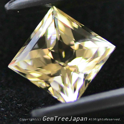 師匠作品“クラウン五段カット”ラブラドライト1.90ct💎