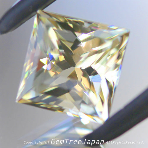 師匠作品“クラウン五段カット”ラブラドライト1.90ct💎
