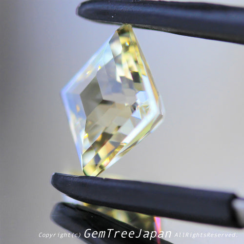 師匠作品“クラウン五段カット”ラブラドライト1.90ct💎