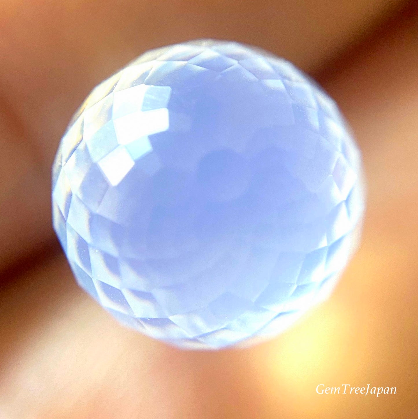 芸術的なミラーボールカット✨ミルキークォーツ 10.64ct 師匠作品💎