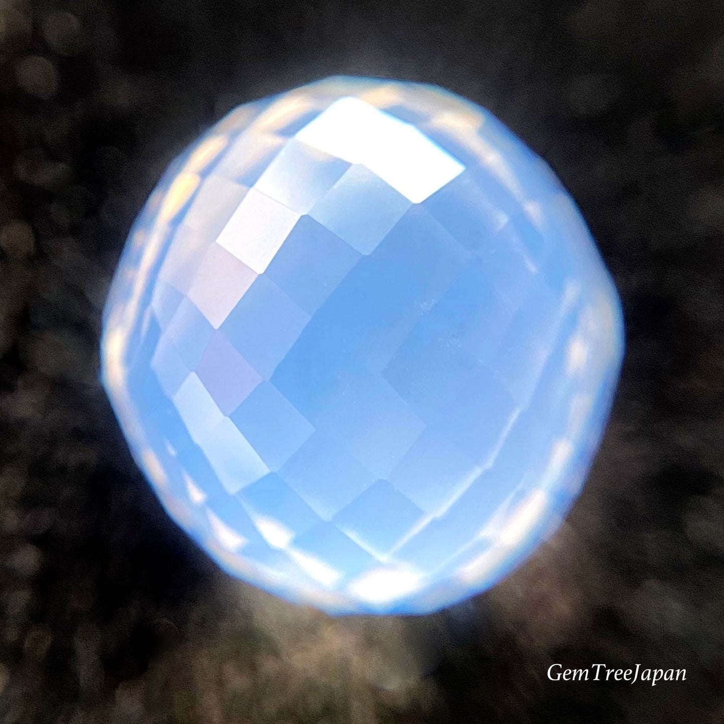 芸術的なミラーボールカット✨ミルキークォーツ 10.64ct 師匠作品💎