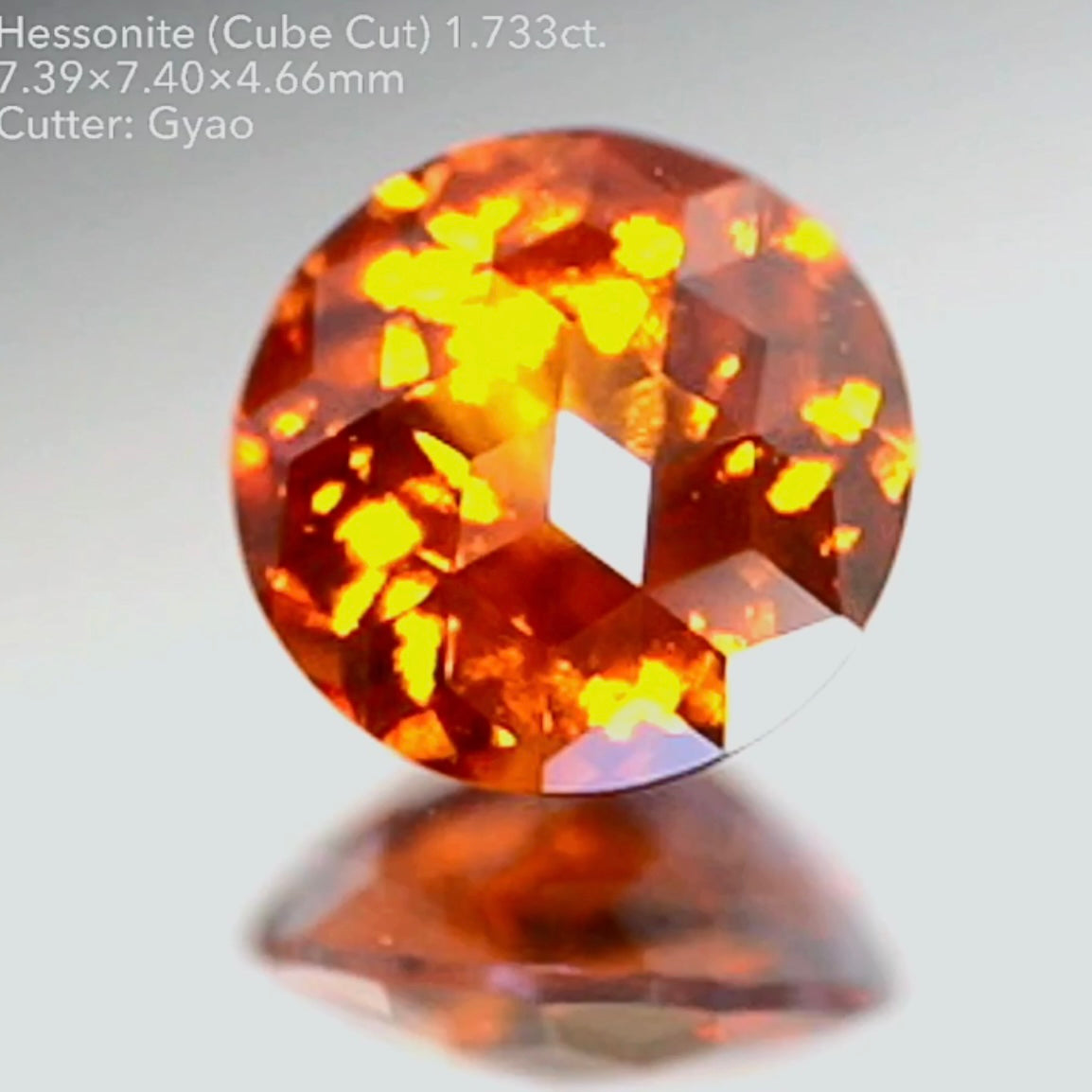 【交渉人ライブ、購入者専用】ヘソナイト 1.733 ct ラウンドキューブ ゲオちゃん作品★15ZB使用価格