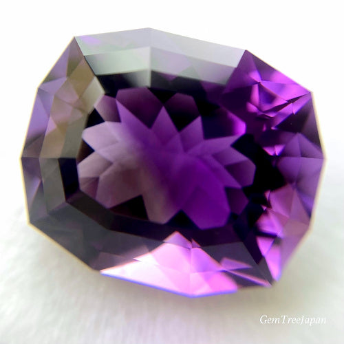 さりげないバイカラーが魅力的✨アメジスト11.35ct 💎ピアッちゃん作品