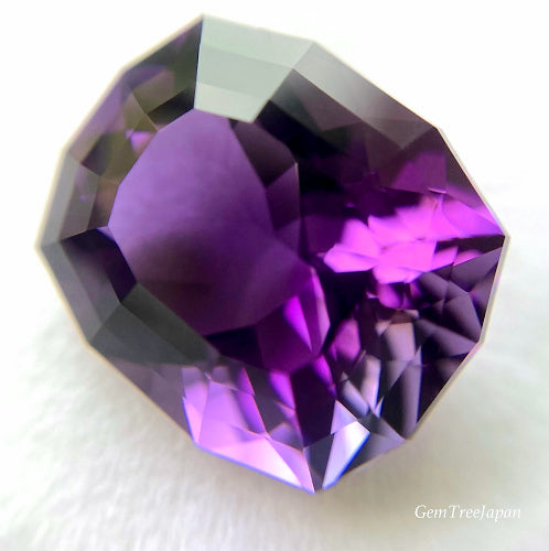 さりげないバイカラーが魅力的✨アメジスト11.35ct 💎ピアッちゃん作品