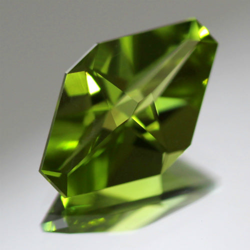 ゲオ先生作品特集「ファンシーカイトカット」パキスタンペリドット1.427ct✨ 3/21 プレミア配信💎🌳⚡️