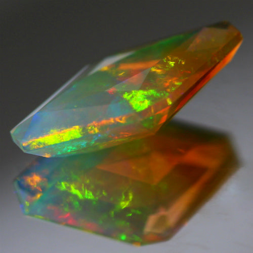 ゲオ先生作品特集「ファンシーカイトカット」エチオピアオパール1.61ct✨ 3/21 プレミア配信💎🌳⚡️