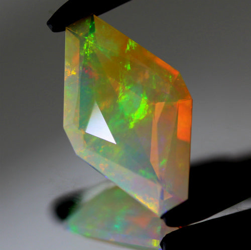 ゲオ先生作品特集「ファンシーカイトカット」エチオピアオパール1.61ct✨ 3/21 プレミア配信💎🌳⚡️