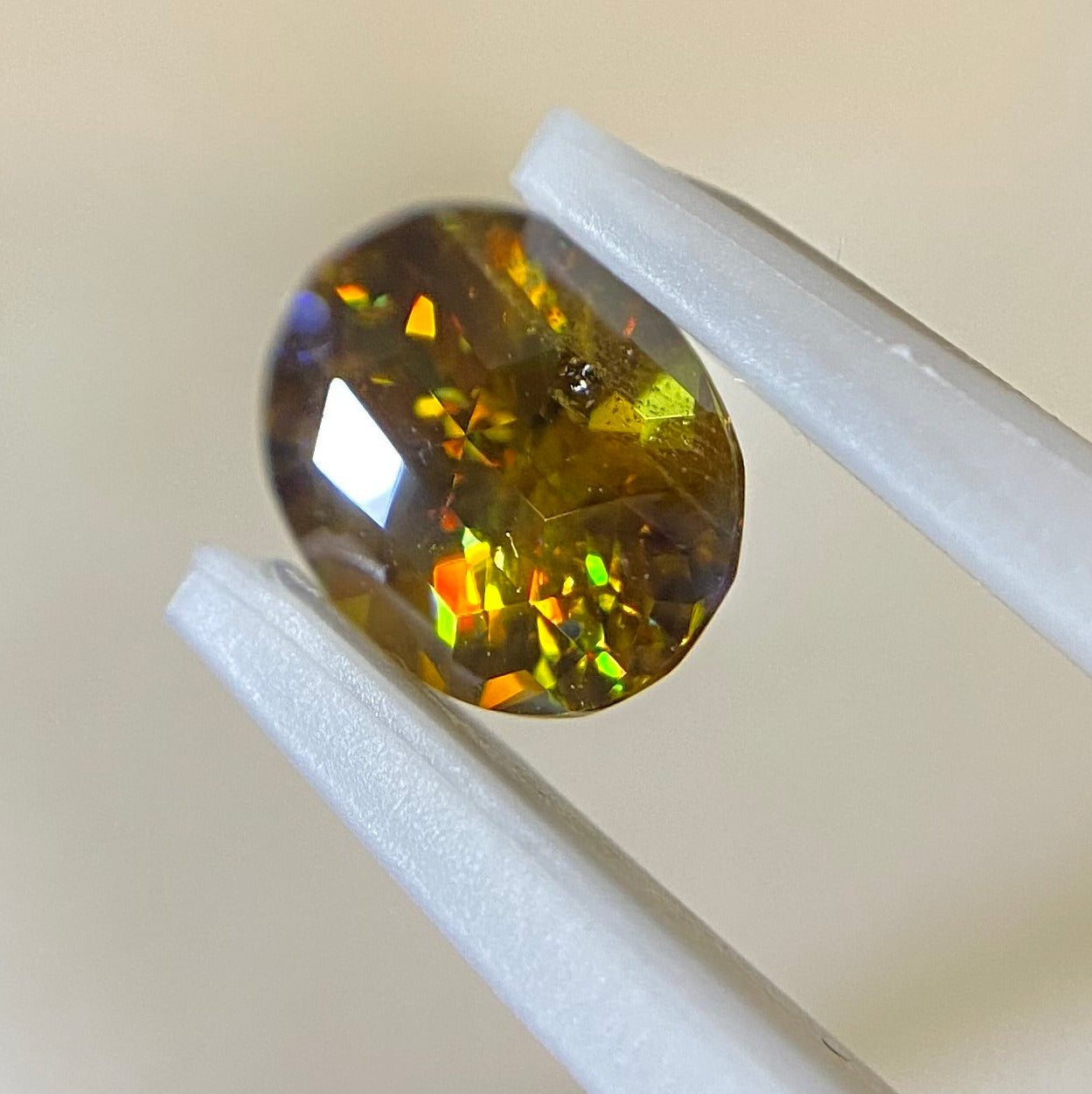 【キューブスター】パキスタンスフェーン 0.85ct✨ゲオちゃん作品