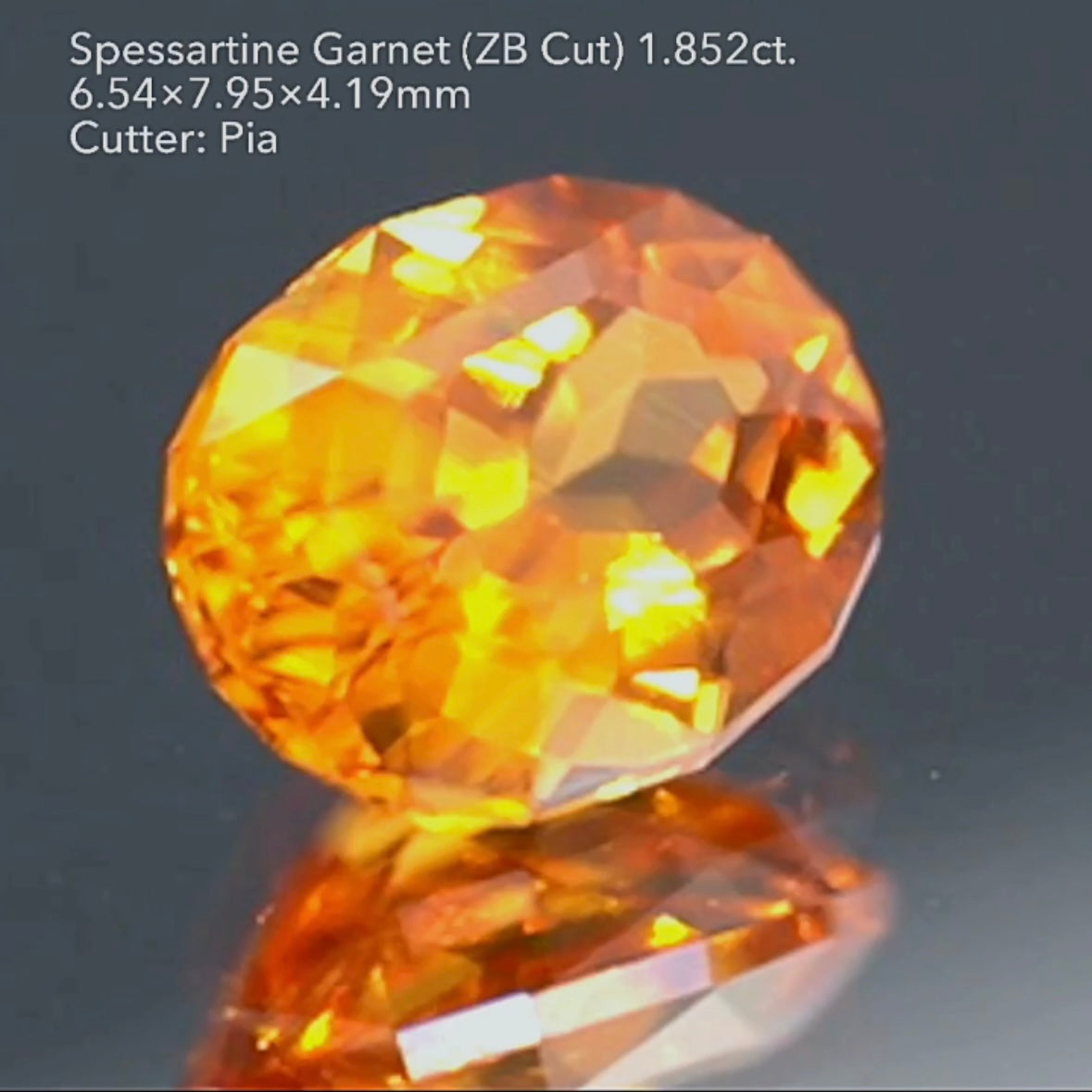 暗みナシ!鮮やかなマンダリンカラー🍊スペサタイトガーネット 1.852ct ZBカット ピアッちゃん作品