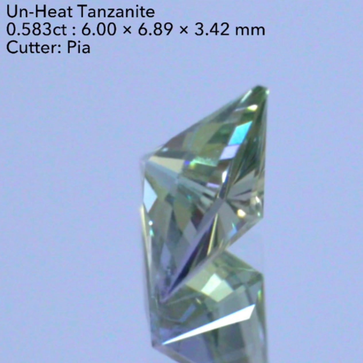 【SOLD OUT】非加熱ゾイサイト(タンザナイト)0.583ct💎ピアッちゃん作品✨