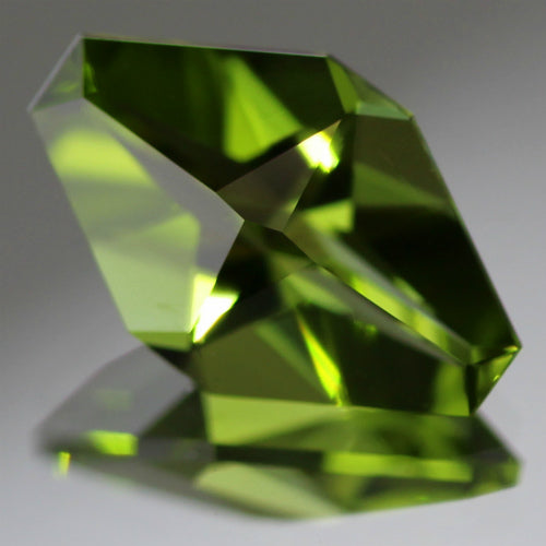 ゲオ先生作品特集「ファンシーカイトカット」パキスタンペリドット1.427ct✨ 3/21 プレミア配信💎🌳⚡️