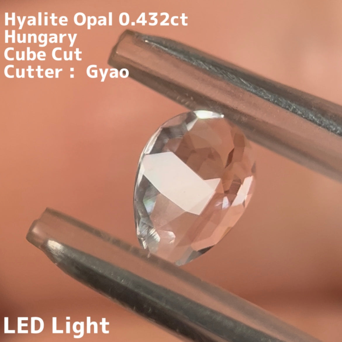 ペアシェイプ ★ハンガリー産ハイアライトオパール0.432ct ★