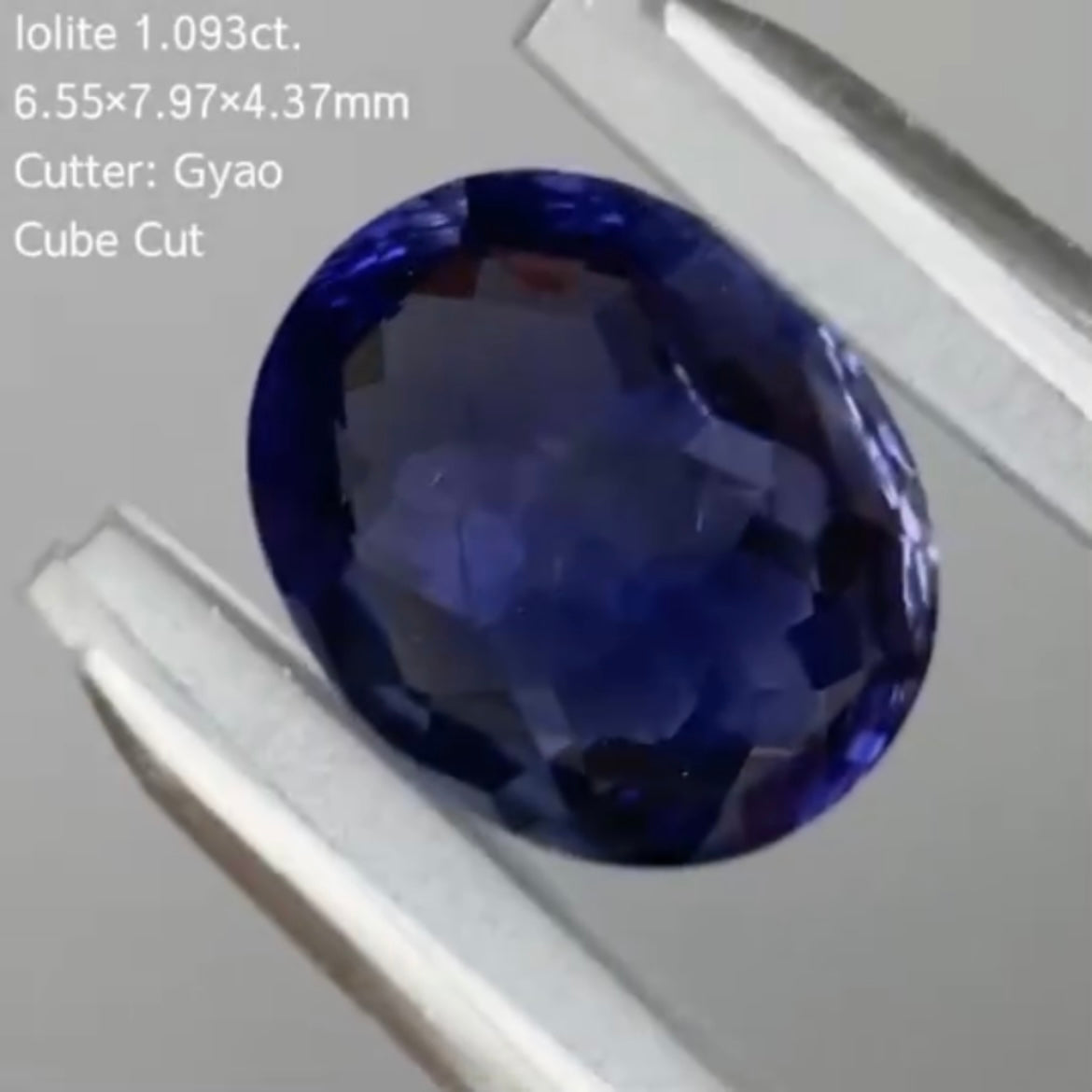 やっぱりフルボッコはイイ👍これぞキューブカット!アイオライト 1.093ct/ゲオちゃん作品