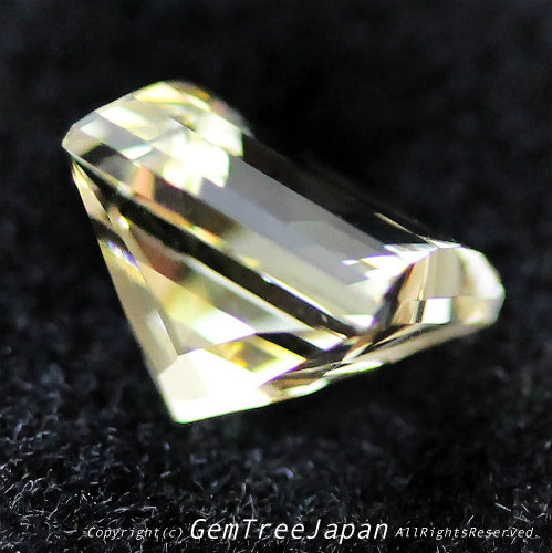 師匠作品“クラウン太鼓橋カット”ラブラドライト2.28ct💎