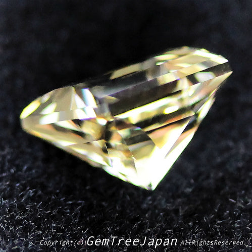 師匠作品“クラウン太鼓橋カット”ラブラドライト2.28ct💎